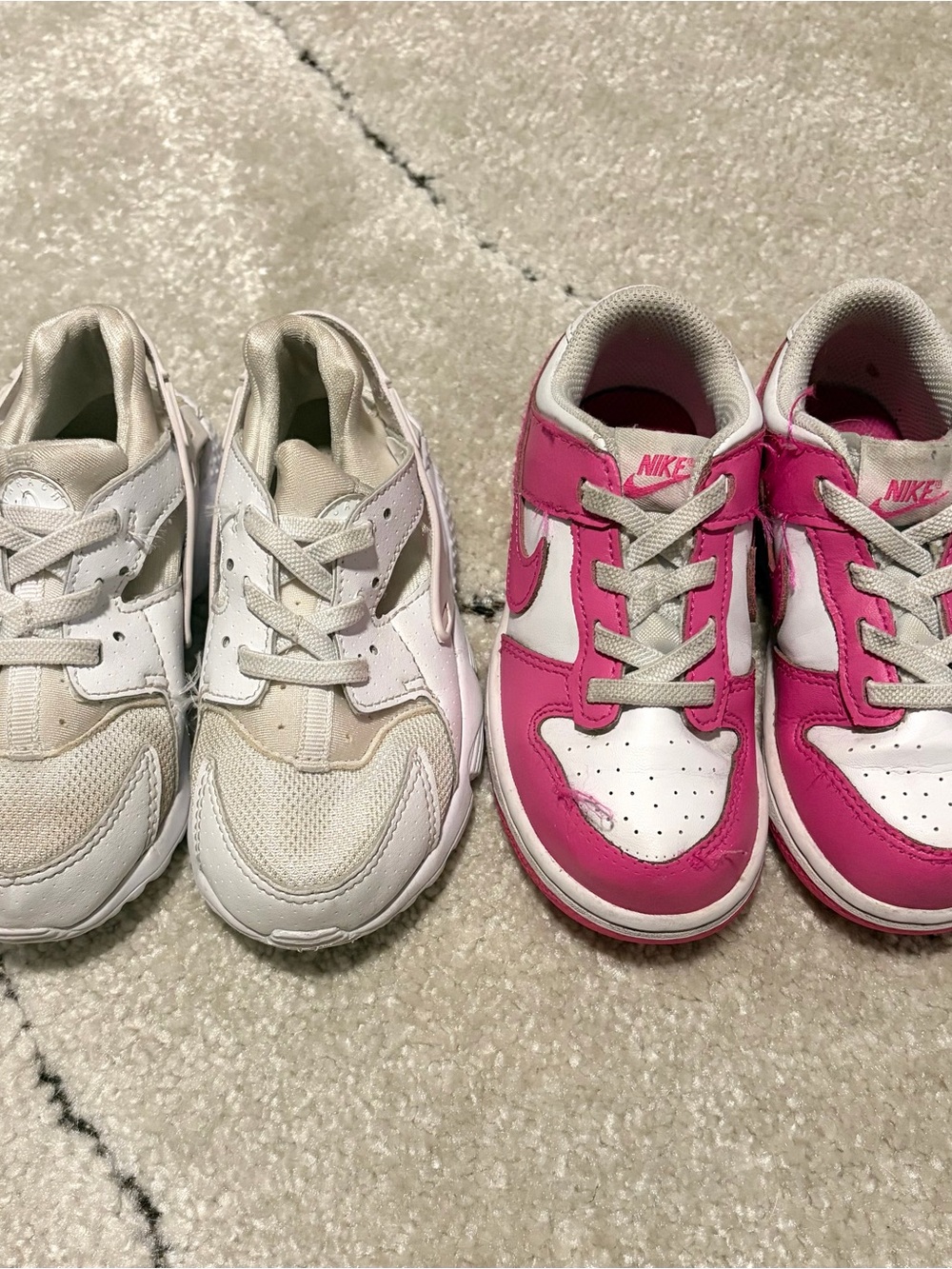 Nike Kids White and Pink Low-Top Sneakers Set